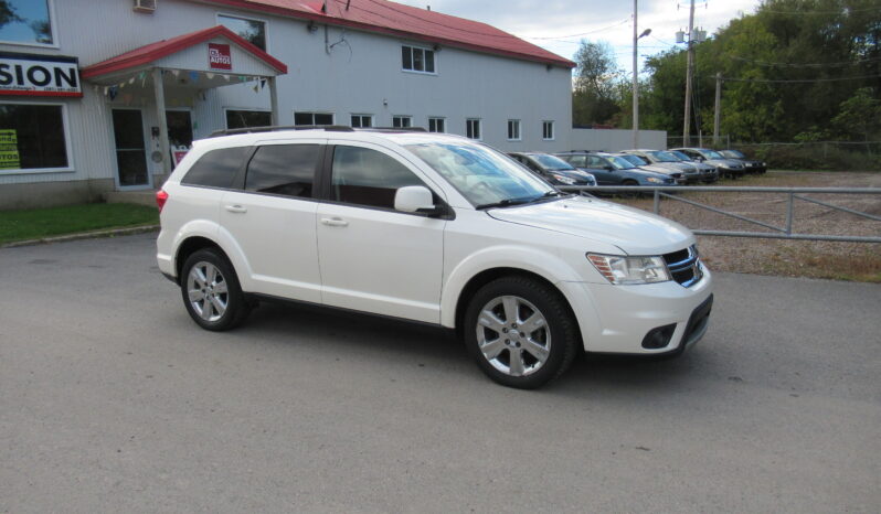 DODGE JOURNEY 2015 SXT ** 7 PASSAGERS ** DVD FULL-ÉQUIP complet