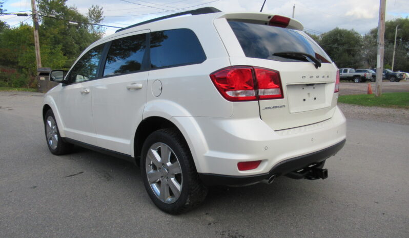 DODGE JOURNEY 2015 SXT ** 7 PASSAGERS ** DVD FULL-ÉQUIP complet