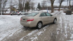 2009 TOYOTA CAMRY LE AUTOMATIQUE INSPECTÉE GARANTIE complet