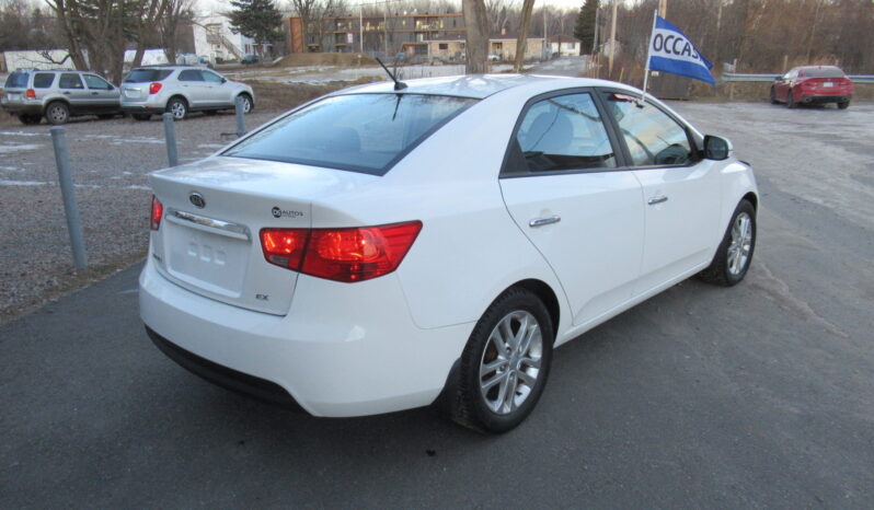 KIA FORTE 2011, AUTOMATIQUE INSPECTÉE ET GARANTIE complet